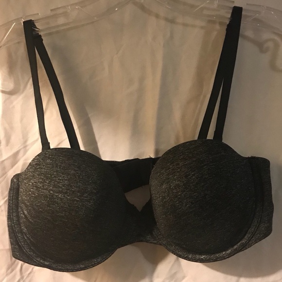 Victoria Secrets Bra - Picture 1 of 4